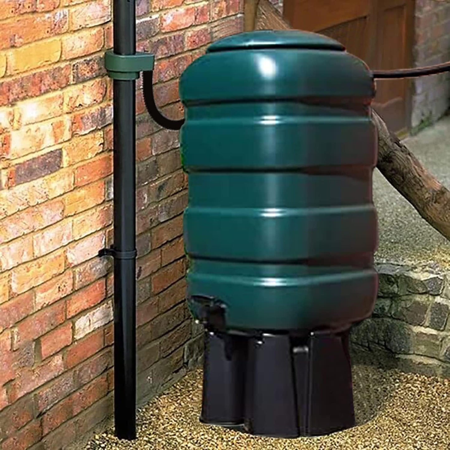 Fine Garden 100L Water Butt Kit with Stand, Tap, Hose, T-Piece, Diverter Complete Rainwater Collector for Eco-Friendly Gardening and Water Conservation and Water with Easy Installation.
